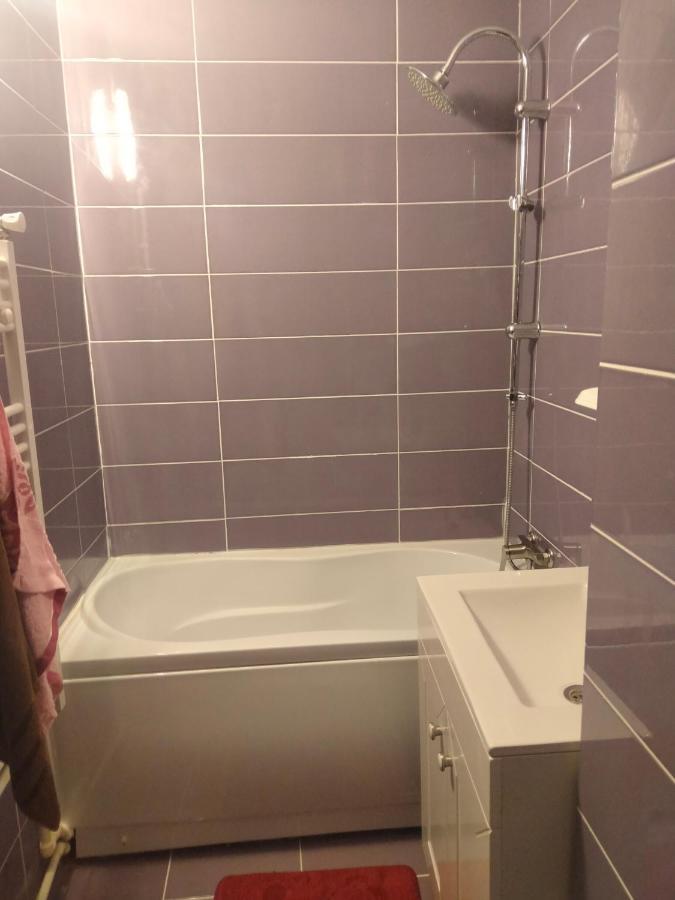 נהויו Apartament Geo מראה חיצוני תמונה