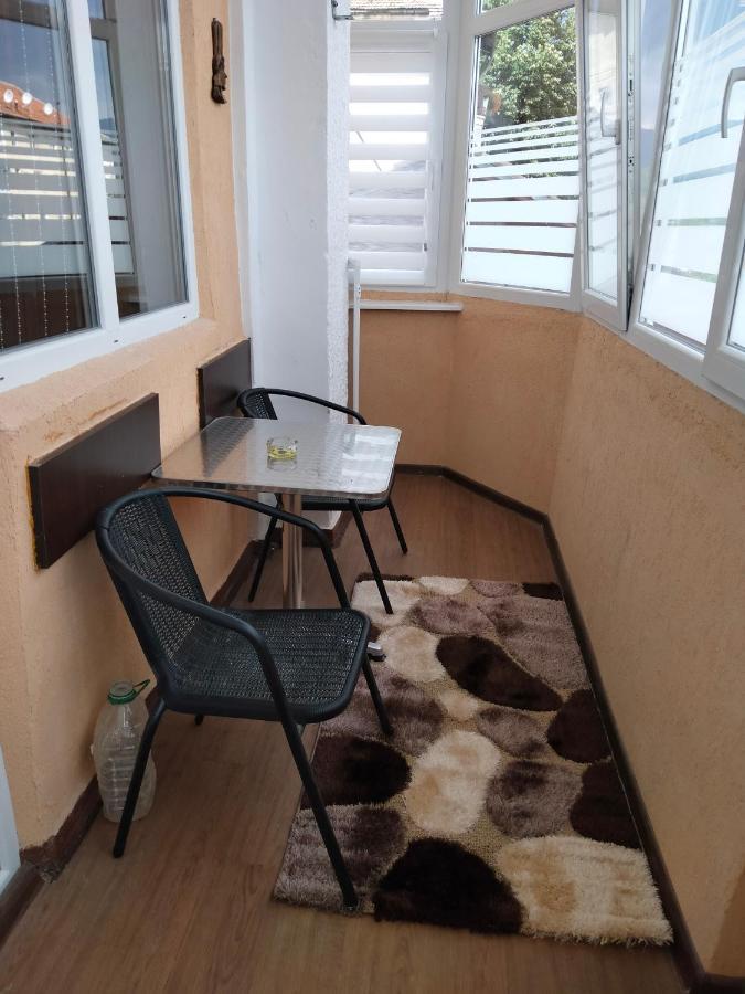 נהויו Apartament Geo מראה חיצוני תמונה
